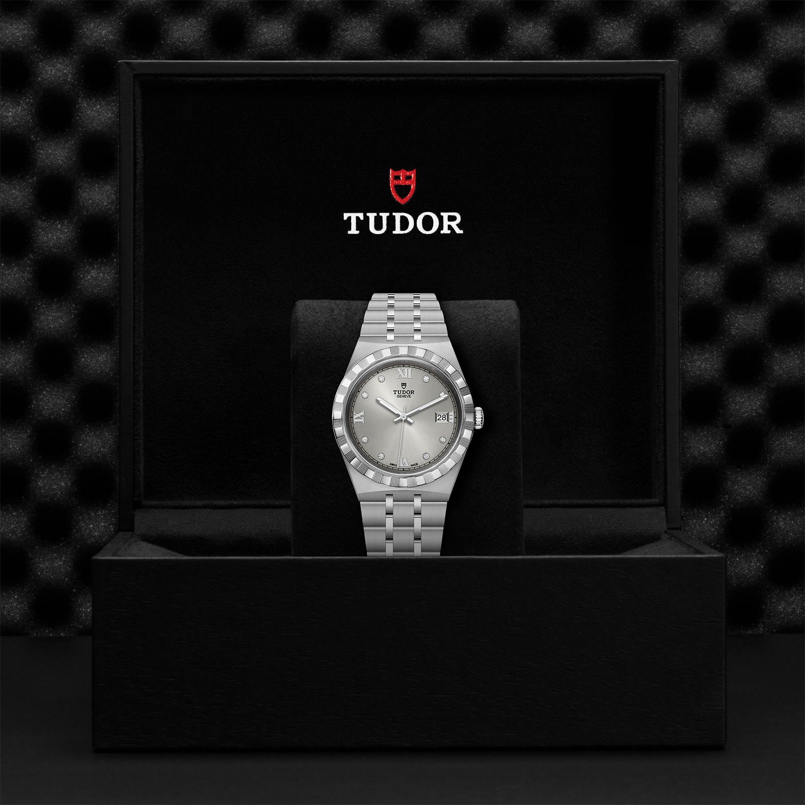 Tudor Royal Tudor Royal
