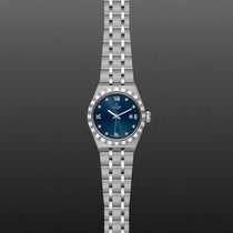 Tudor Royal