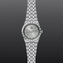 Tudor Royal