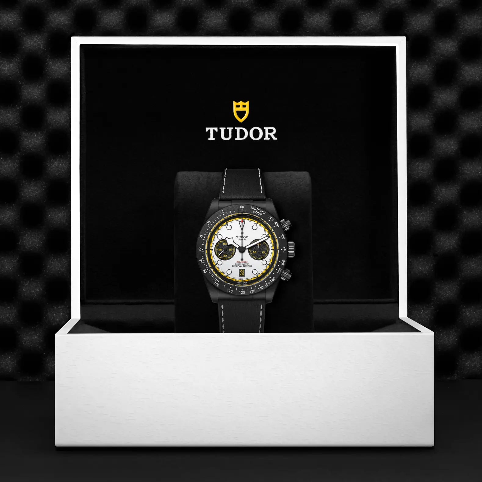 Black Bay Chrono - Bijoux Jamaica