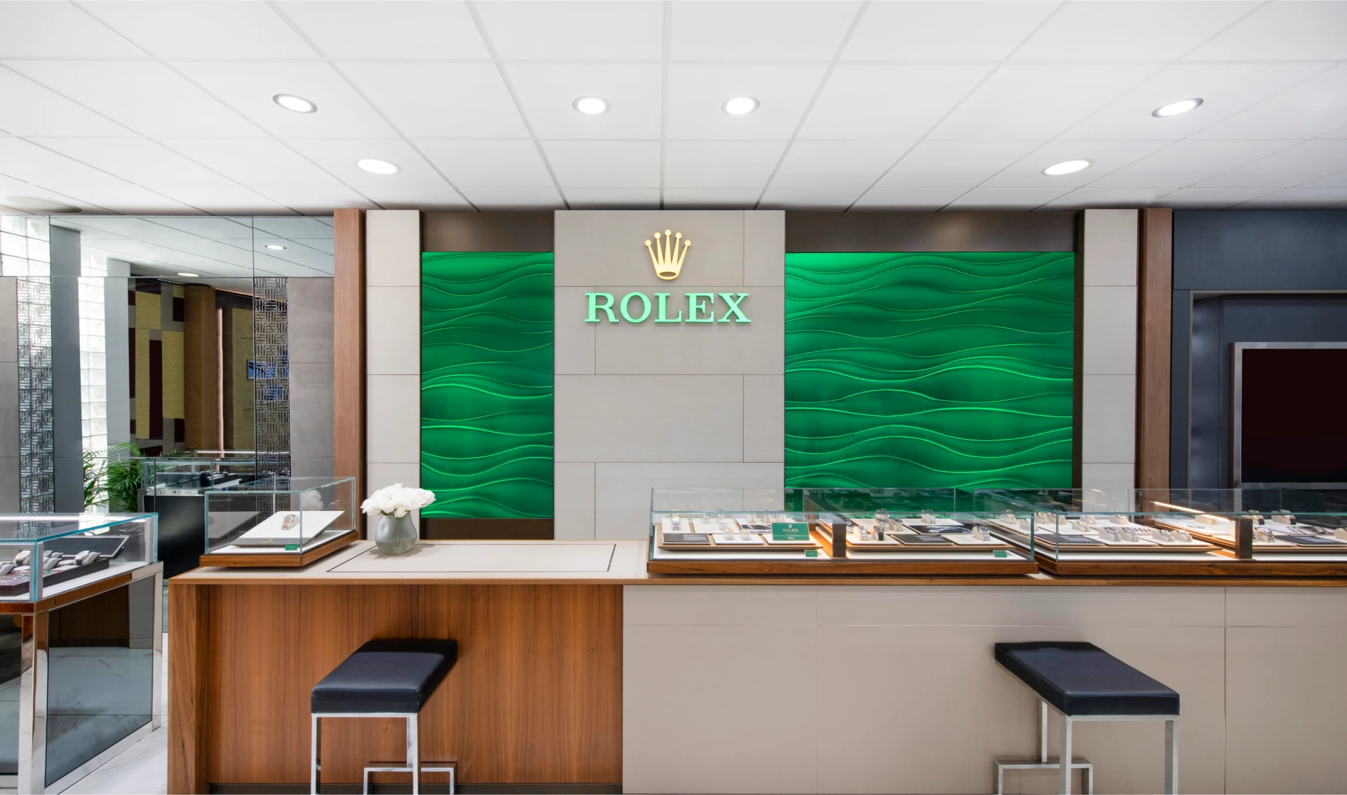 Contact Bijoux Jamaica - Rolex watches official Jeweler