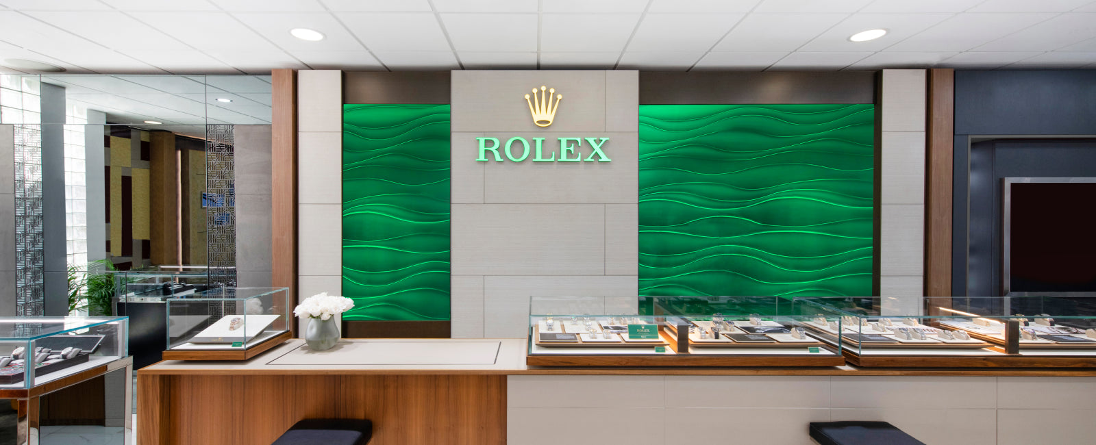 Discover our luxury Rolex showroom - Bijoux Jamaica
