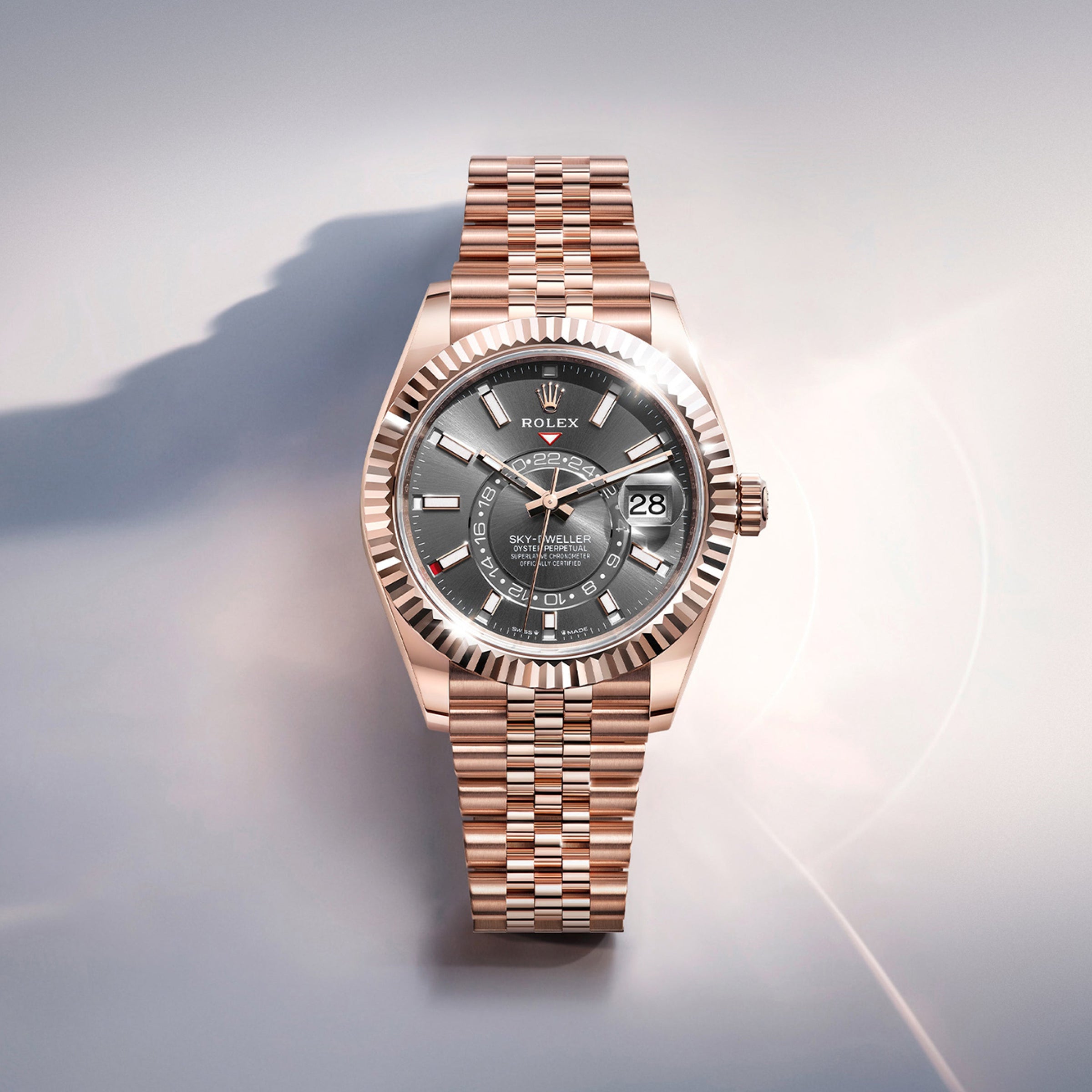 Rolex Sky-Dweller in 18 kt white gold, M336239-0002 - Bijoux Jamaica