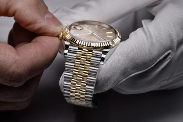 Explore the Rolex history - Bijoux Jamaica